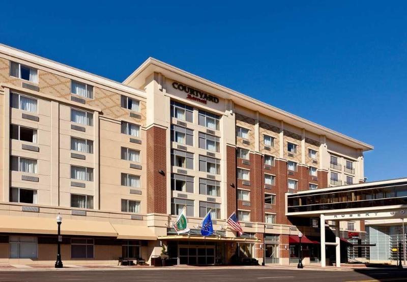 Courtyard Fort Wayne Downtown At Grand Wayne Convention Center Ngoại thất bức ảnh